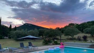 Alberca al aire libre