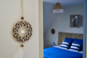 Family Suite | Premium bedding, individually decorated, soundproofing, bed sheets - La Pichonnière (Isigny-le-Buat)