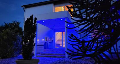 Lounge 4 - stylisches Apartment 51qm, voll ausgestattet, Parken am Haus, all in