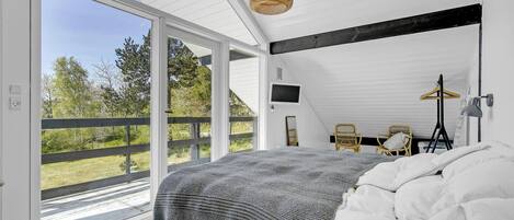 2 bedrooms, free WiFi