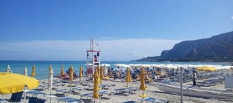 Lunimoso appartamento in residence, con parcheggio privato