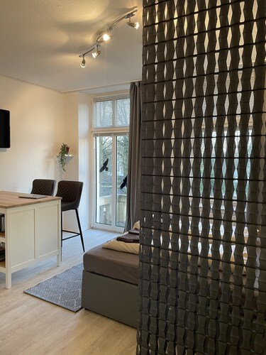 Studio mit Balkon und Blick auf die Saline