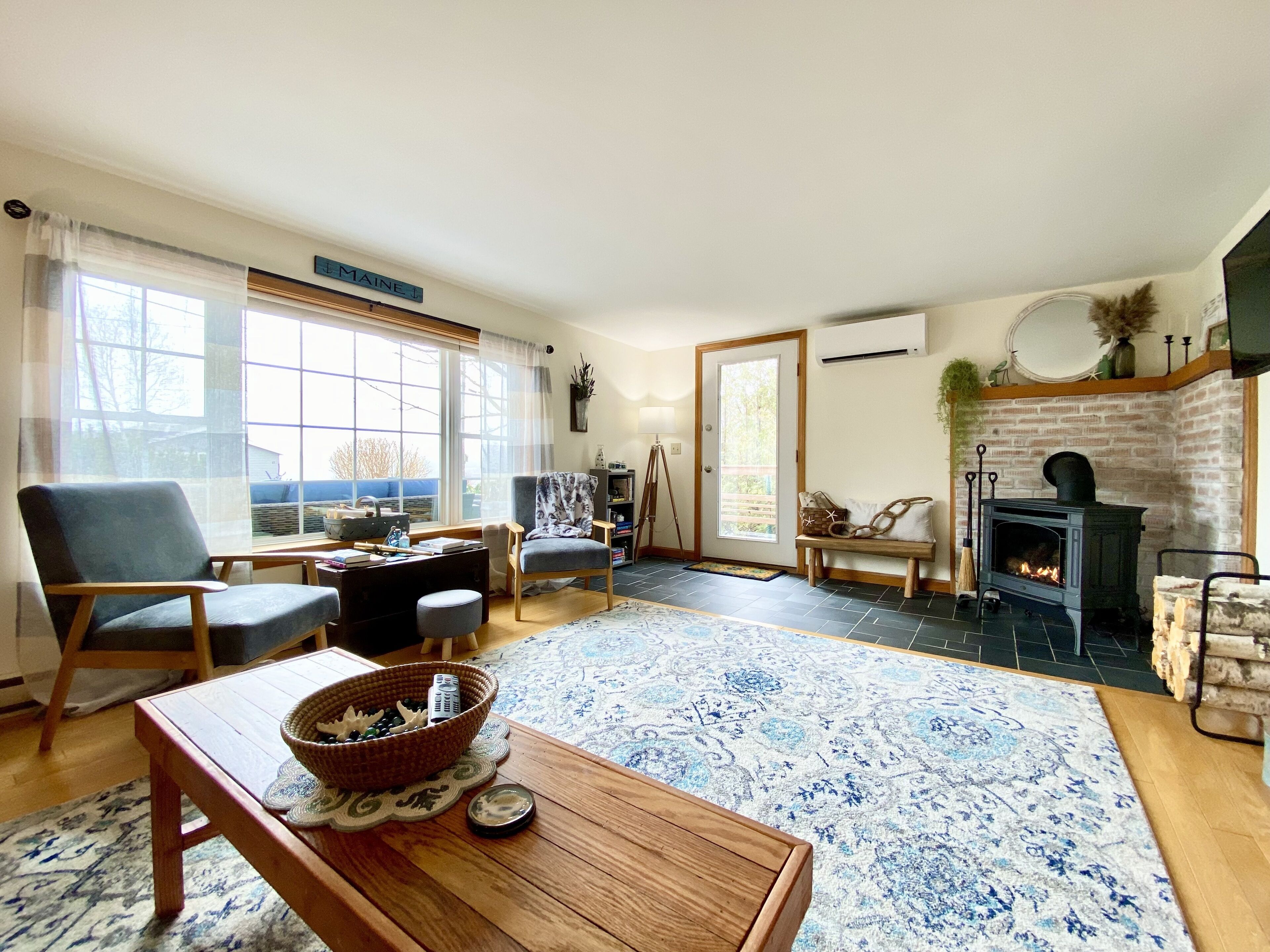 Coastal Lobster Village Cottage w/ Firepit & Water Views 20 Mins To Schoodic