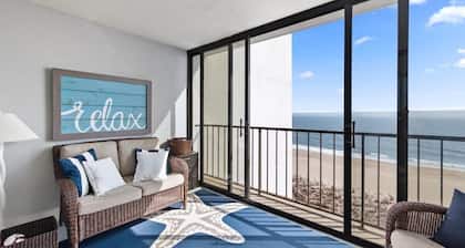 Amazing 1 BR Ocean Front Unit - Wake Up Each Morning to a Beautiful Sunrise!