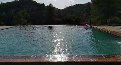 CASA RURAL BENALAZ -Special to enjoy your family and friends in the mountains