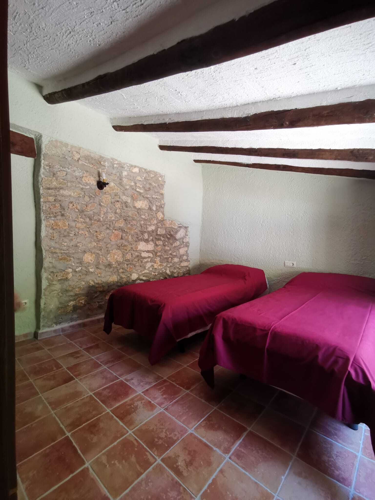 CASA RURAL BENALAZ -Special to enjoy your family and friends in the mountains