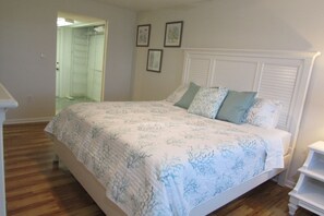 2 bedrooms, desk, iron/ironing board, free WiFi - Beachside Sandcastle - Oceanfront, 1st-level Condo in Ponce Inlet (Ponce Inlet)