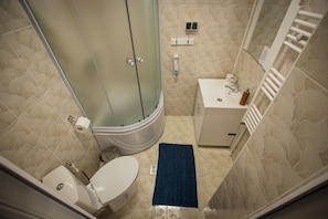 House | Bathroom
