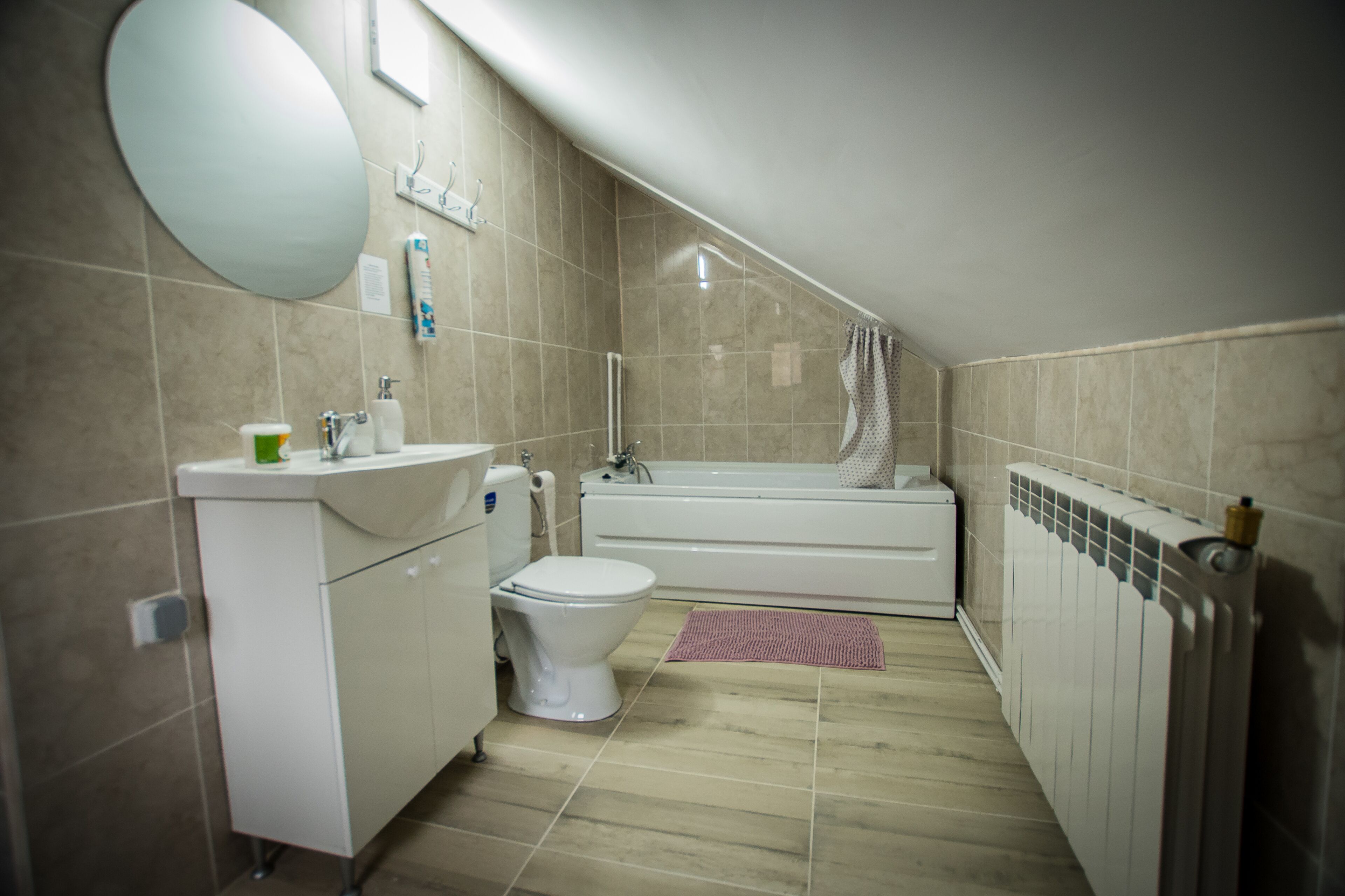 House | Bathroom | Combined shower/tub, deep soaking tub, towels