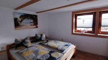 1 Schlafzimmer, kostenloses WLAN, BettwÀsche, Rollstuhlgeeignet