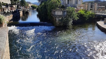 Enceinte de lâhĂ©bergement