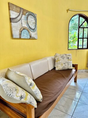 شقة عائلية (#9) | منطقة المعيشة