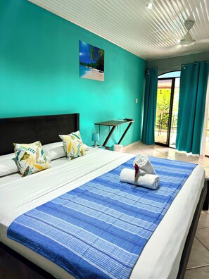 غرفة ديلوكس مزدوجة (#2) | ستائر تعتيم وواي فاي مجانًا