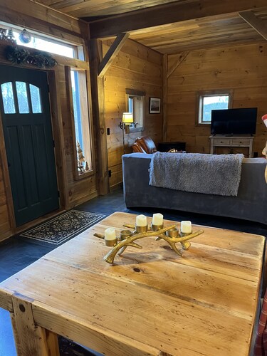 Newly Renovated Post & Beam Style Barn. 