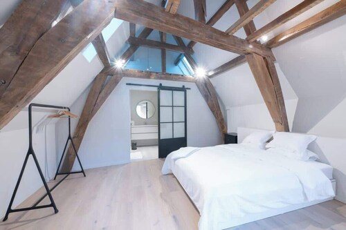 Stunning Duplex Apartment in Ghent Center