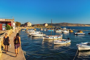 Marina - Comfortable place for 4 persons close to Paklenica NP (Starigrad)