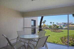 Dining - Stunning Beachfront Residence at The Sanibel Inn- Resort Amenities Included! (Sanibel)