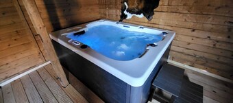 D&B staycation Ferienpark Modern apartment "Die Kugel" (child- pet friendly)