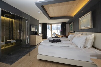 อาร์ต โฮเต็ล โลคันดา เด็กลิ อาร์ทิสตี