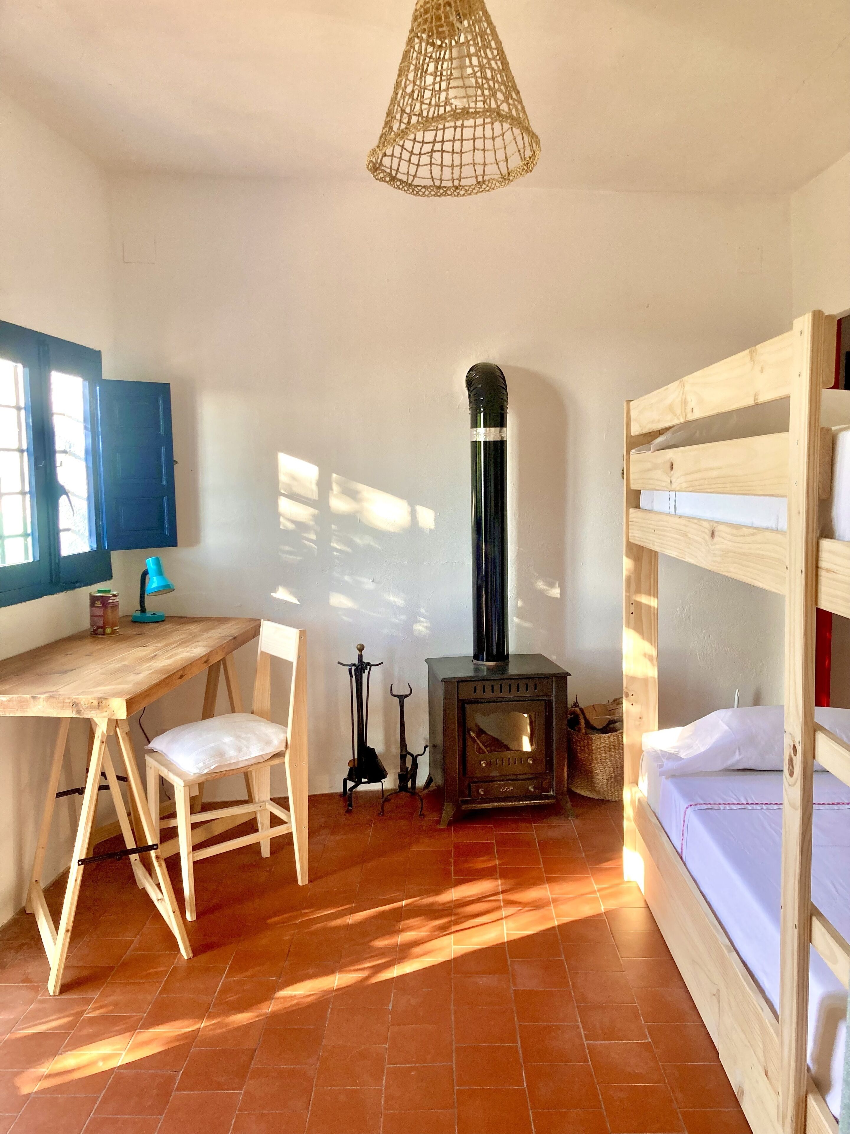 Cortijo de la Fuente: Beautiful andalusian house with stunning views15' to beach