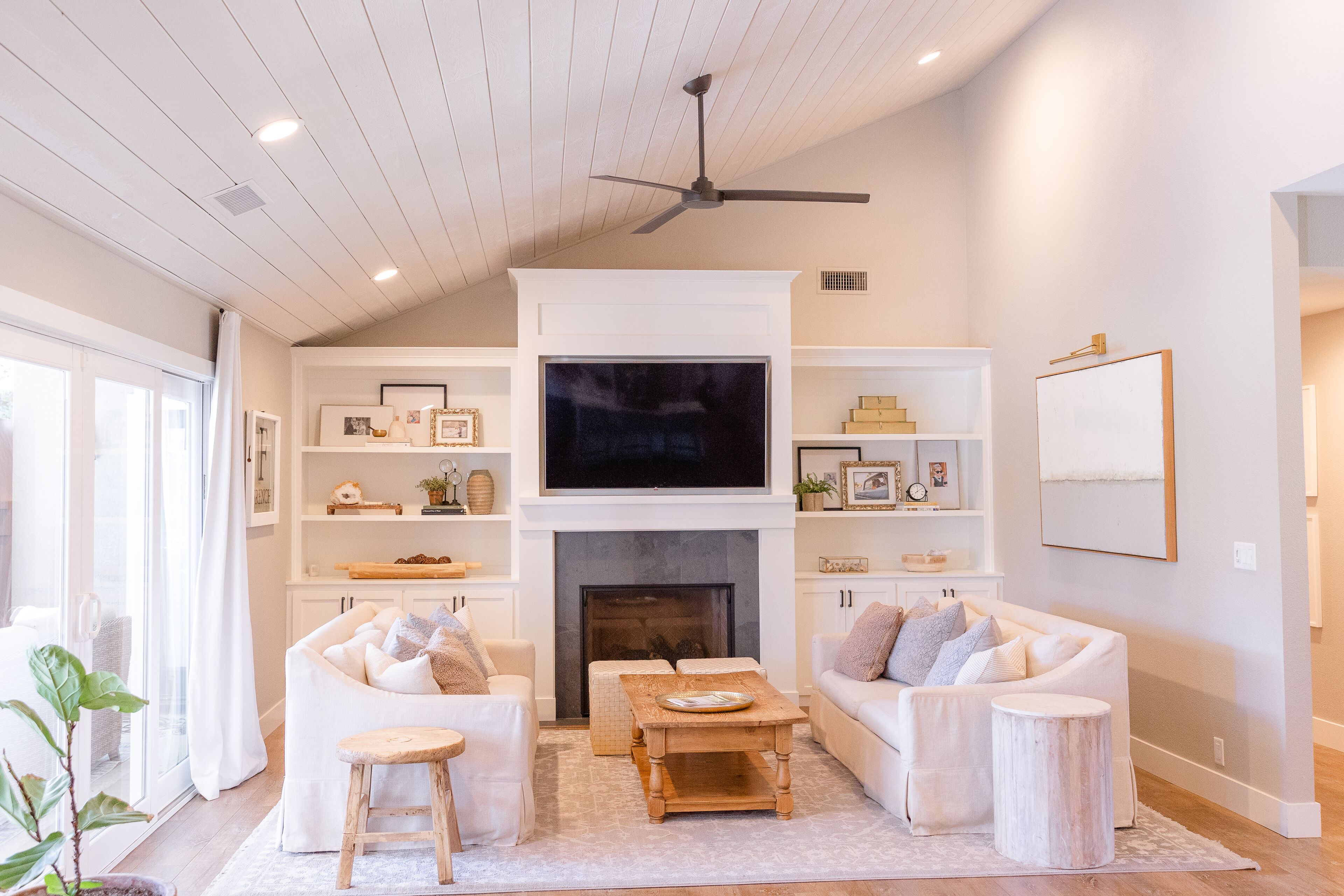 Luxury ranch style home with park like setting in North Chico!