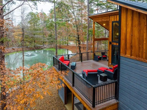 Dawn's Early Peak - Modern cabin w/ birds-eye view