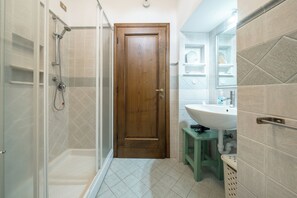 Dusche, Bidet