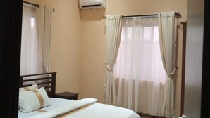 Gambar tidak terklasifikasi, 4 dari 10, tombol