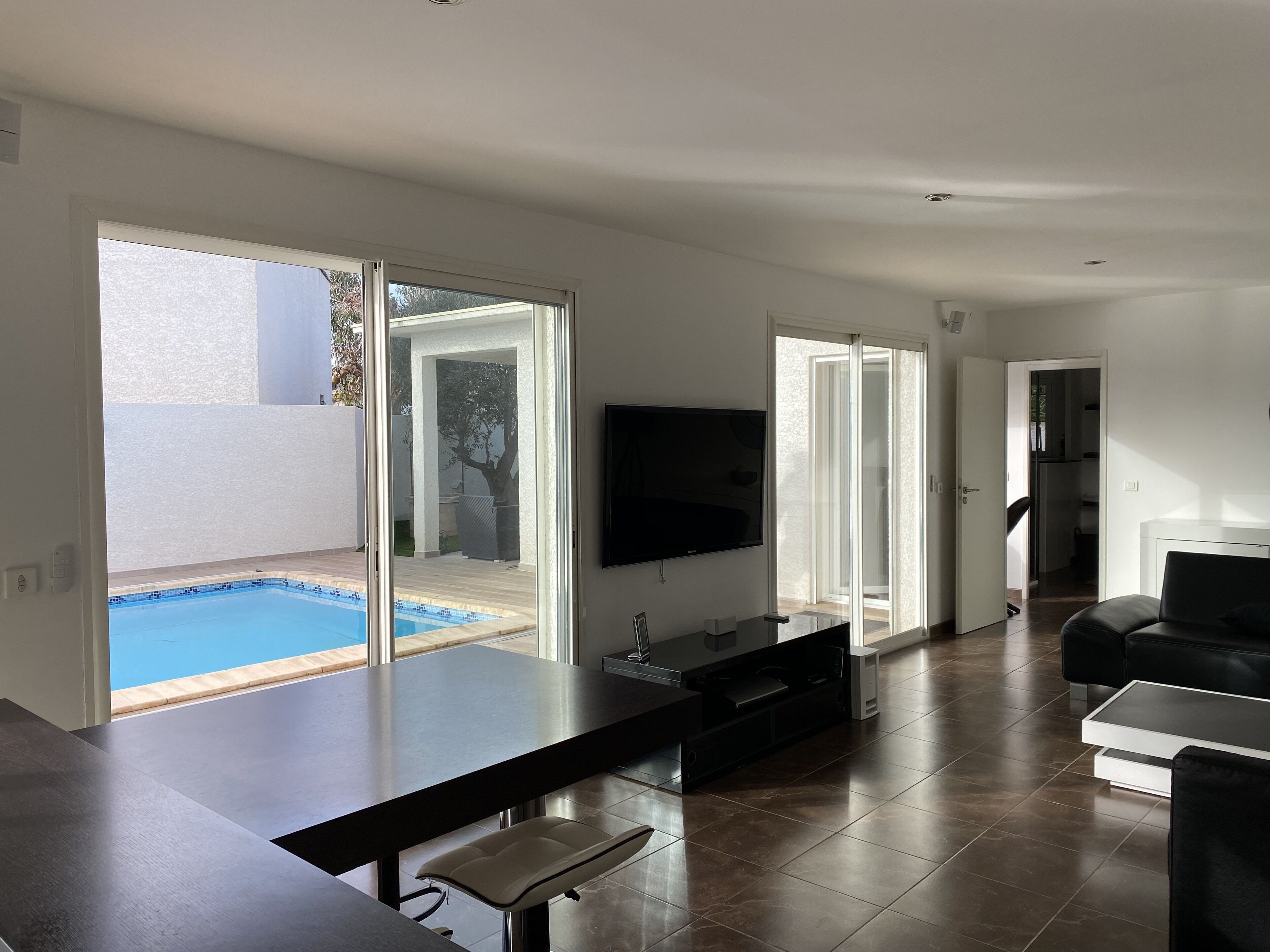 Private heated pool villa 5 minutes from the sea 