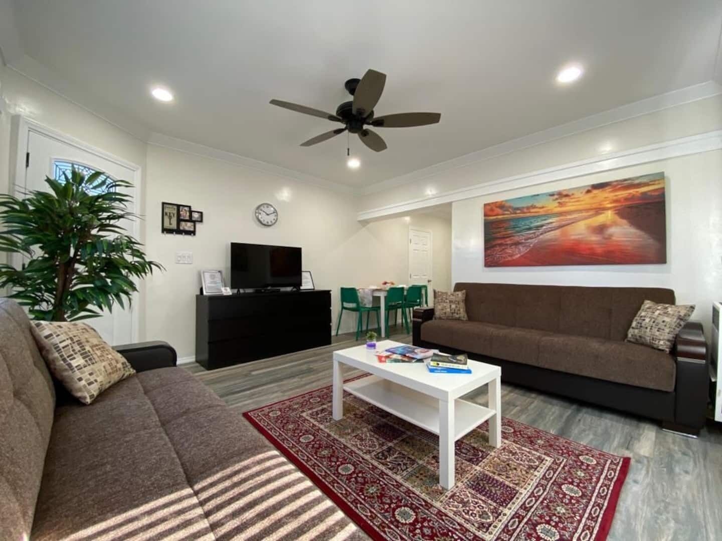 Shore living at its best!  A great space for your Family Vacation in Long Beach. by RedAwning