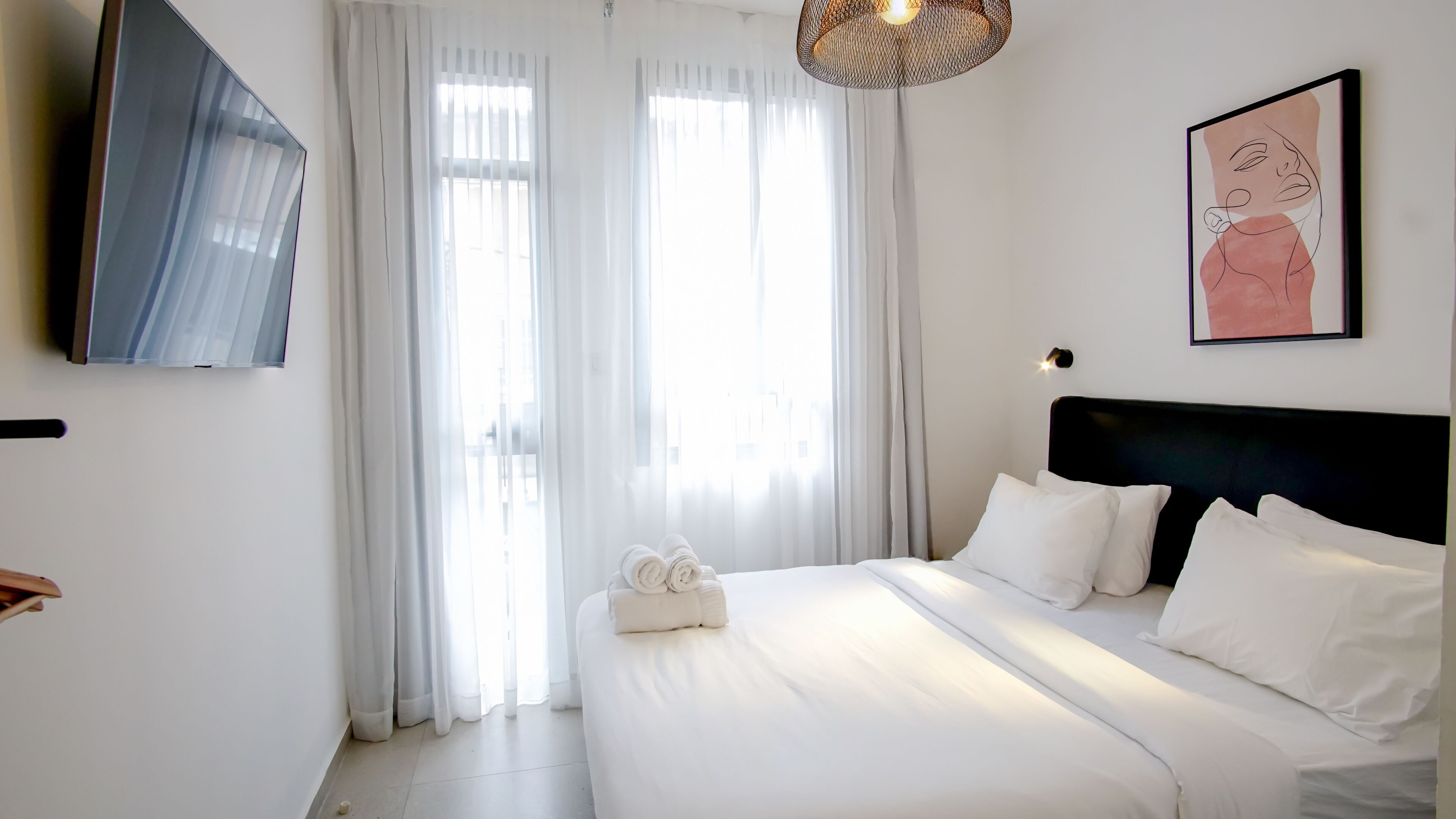 Photo - De' Mar Florentine By Peraia