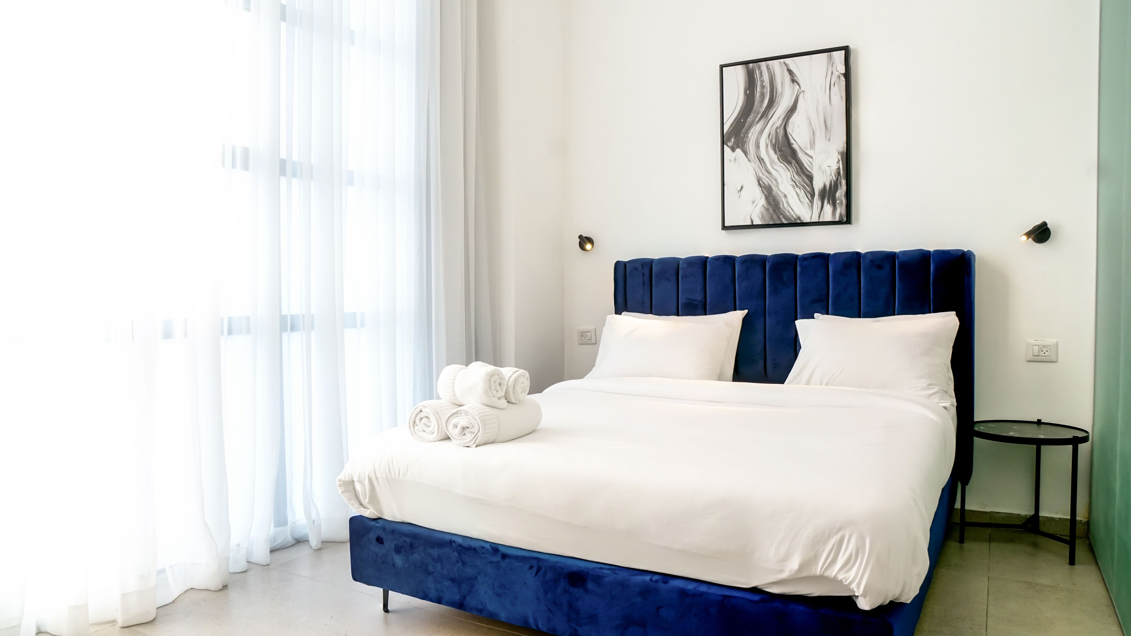 Photo - De' Mar Florentine By Peraia