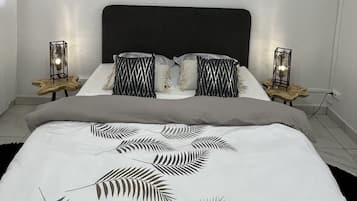 Deluxe Apartment | 2 bedrooms, hypo-allergenic bedding, individually decorated