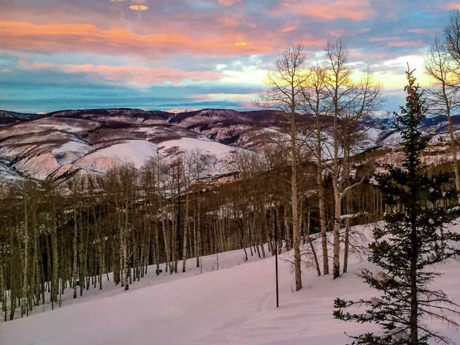 Top of the world at Bachelor Gulch with Amazing sunsets and sunrises! Sleeps 5