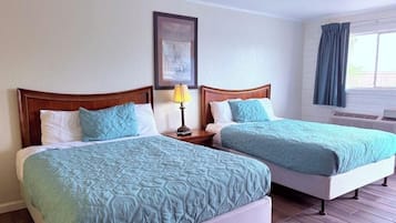 Decoración personalizada, muebles diferentes y escritorio