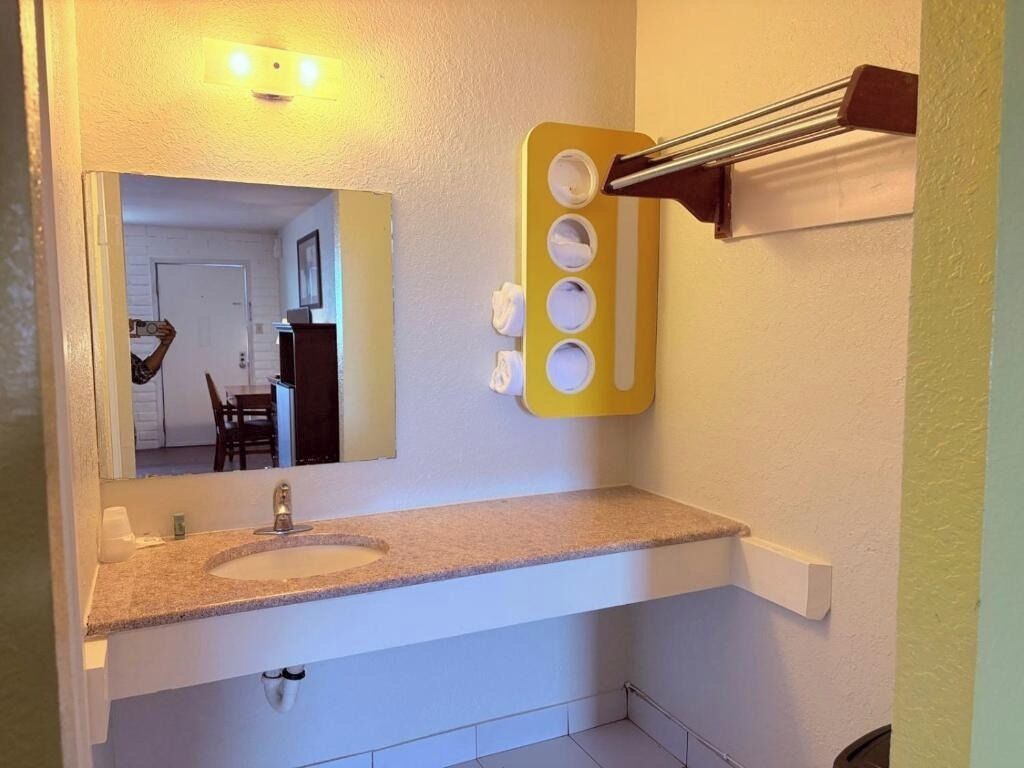 Chambre, 1 grand lit, non-fumeur