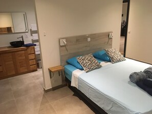 2 bedrooms, free WiFi