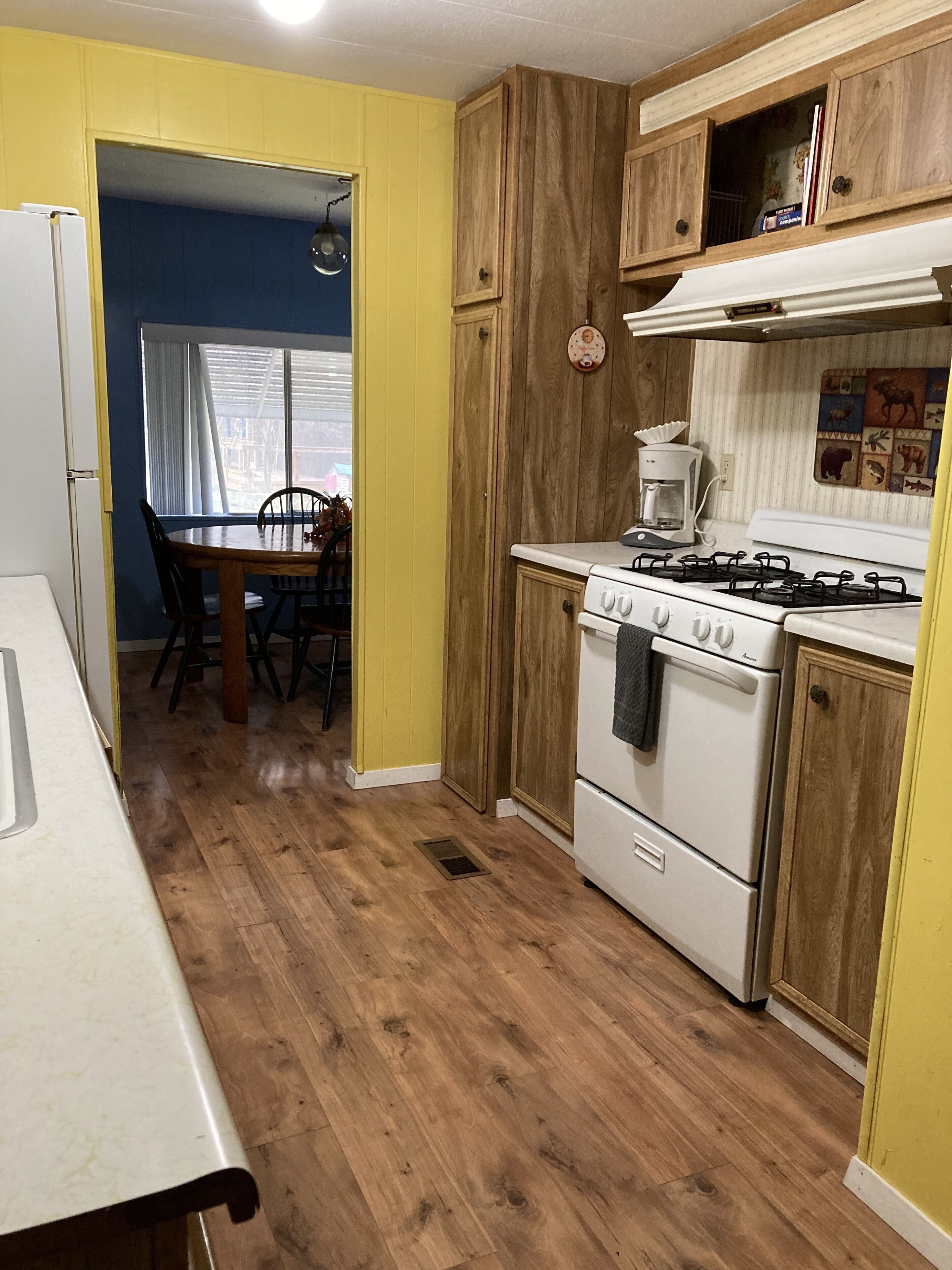 2BR/2BA Doublewide at a Scenic Trinity River Resort