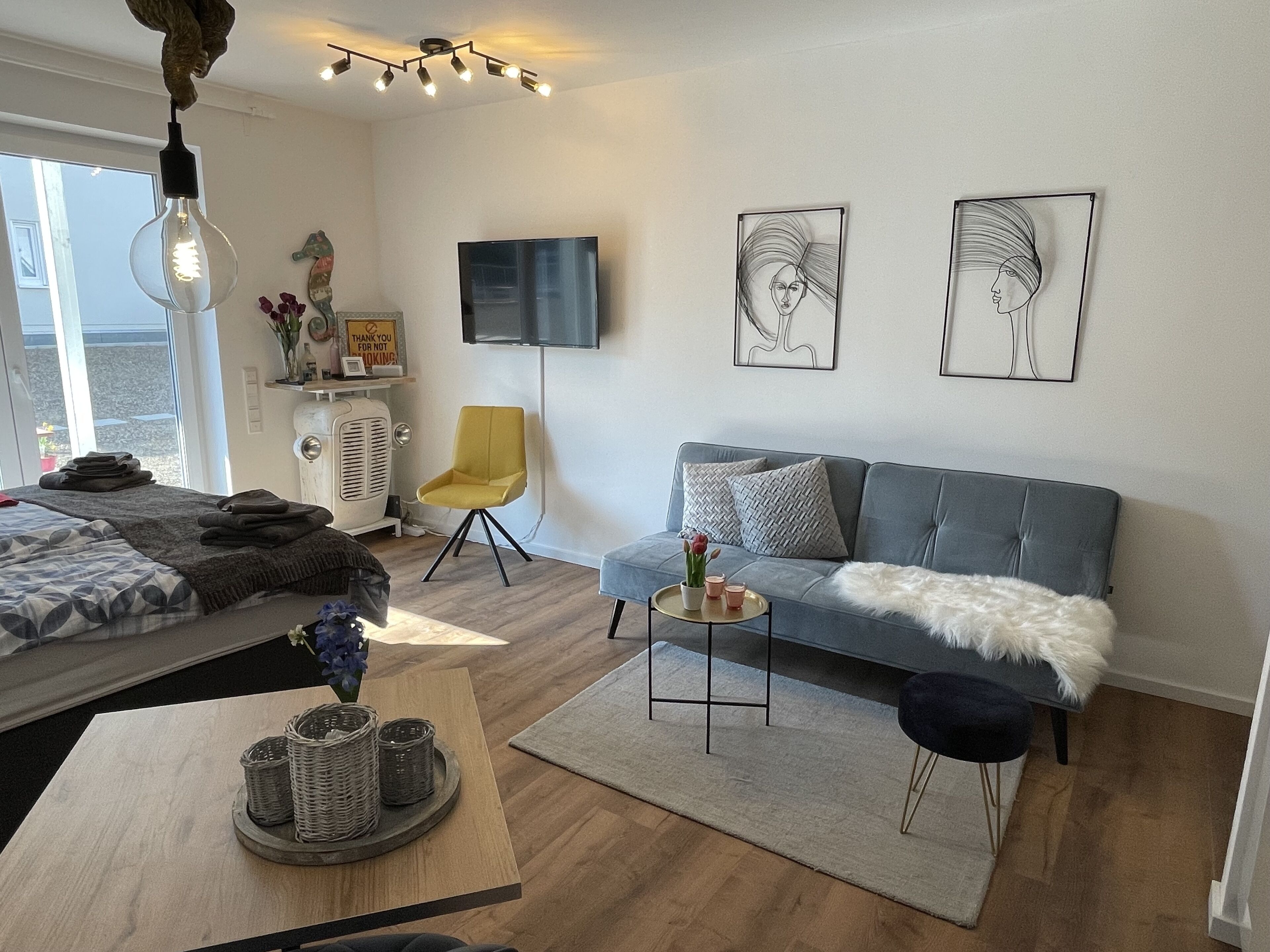 Top chic apartment 5km from the city!