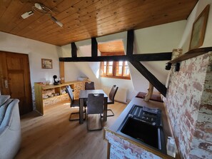 Interior - Cozy vacation apartment for 1 to 4 people. Perfect for a little time out  (Frielendorf)