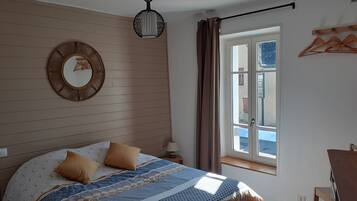 2 bedrooms, free WiFi, bed sheets