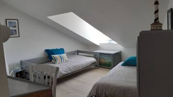2 chambres, Wi-Fi gratuit, draps fournis