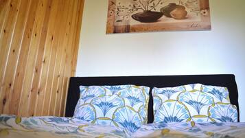 1 sovrum, strykjärn/strykbräda, resesäng och wi-fi