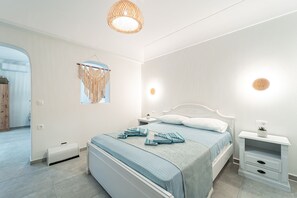 1 habitación, escritorio, tabla de planchar con plancha y wifi gratis 