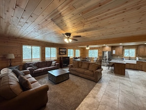 Smart TV, fireplace, table tennis