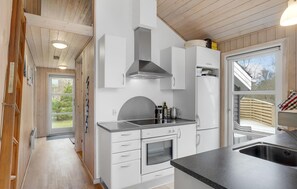 Kühlschrank, Herdplatte, Geschirrspüler