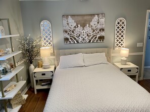 Basic Duplex | 2 bedrooms, blackout curtains, iron/ironing board, free WiFi - Haven House (Jensen Beach)