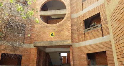 Cozy and clean 3 bed roomed apartment situated in Ibex Hill