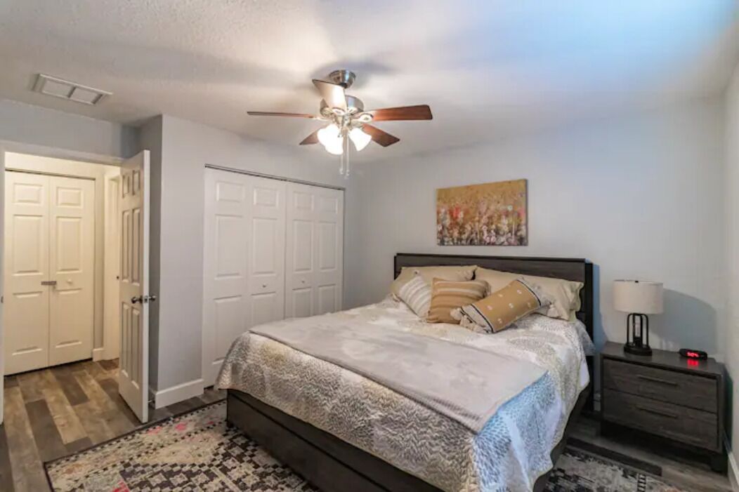 3 BD/2Ba Private Paradise w/Pool, Game Room, Fire-Pit & Pet Friendly