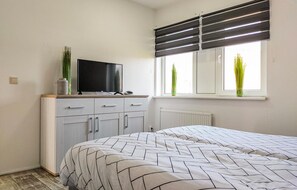 3 Schlafzimmer, Reisekinderbett, kostenloses WLAN